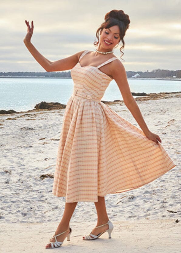 Alena-Sadie swing kjole i striber Miss Candyfloss