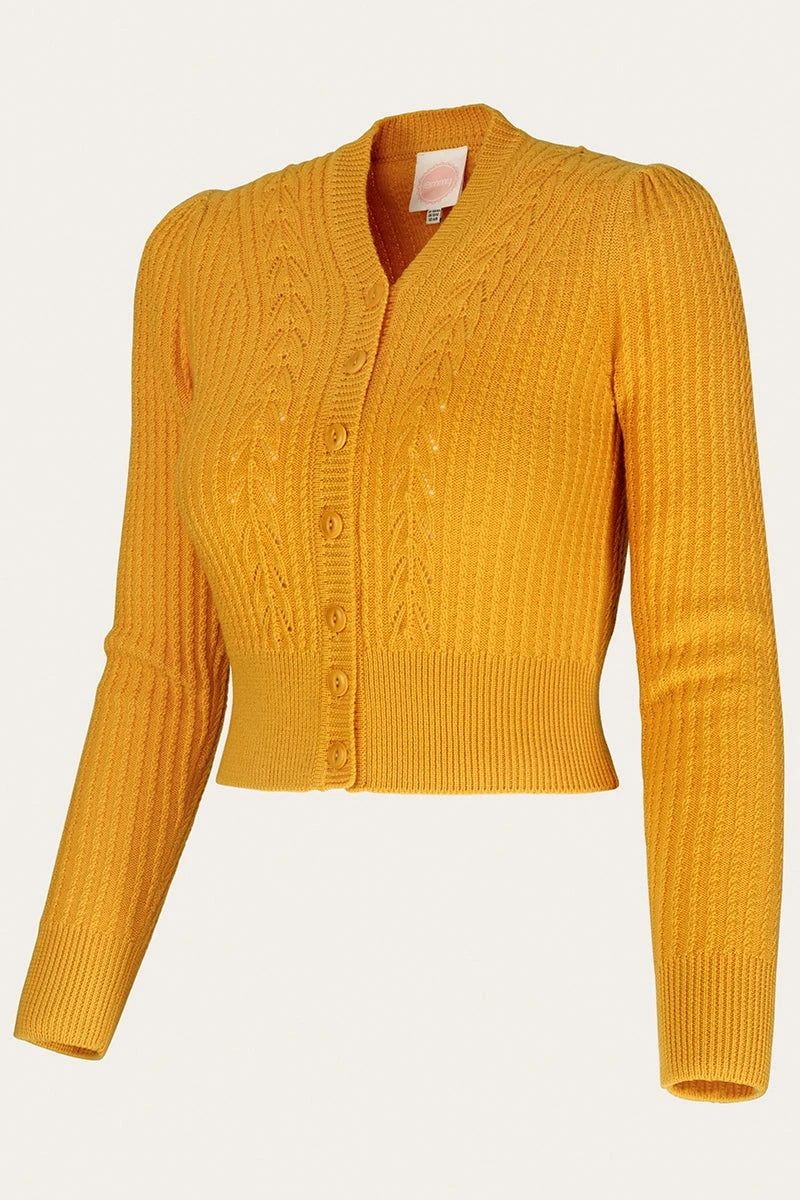 The Scandi Summer Cardi i gurkemeje gul cardigan Emmy Design