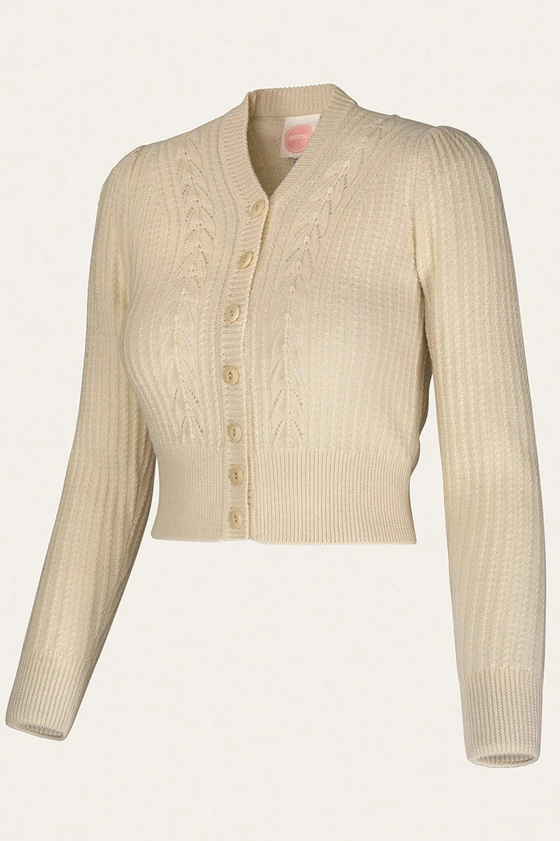 The Scandi Summer Cardi i råhvid cardigan Emmy Design