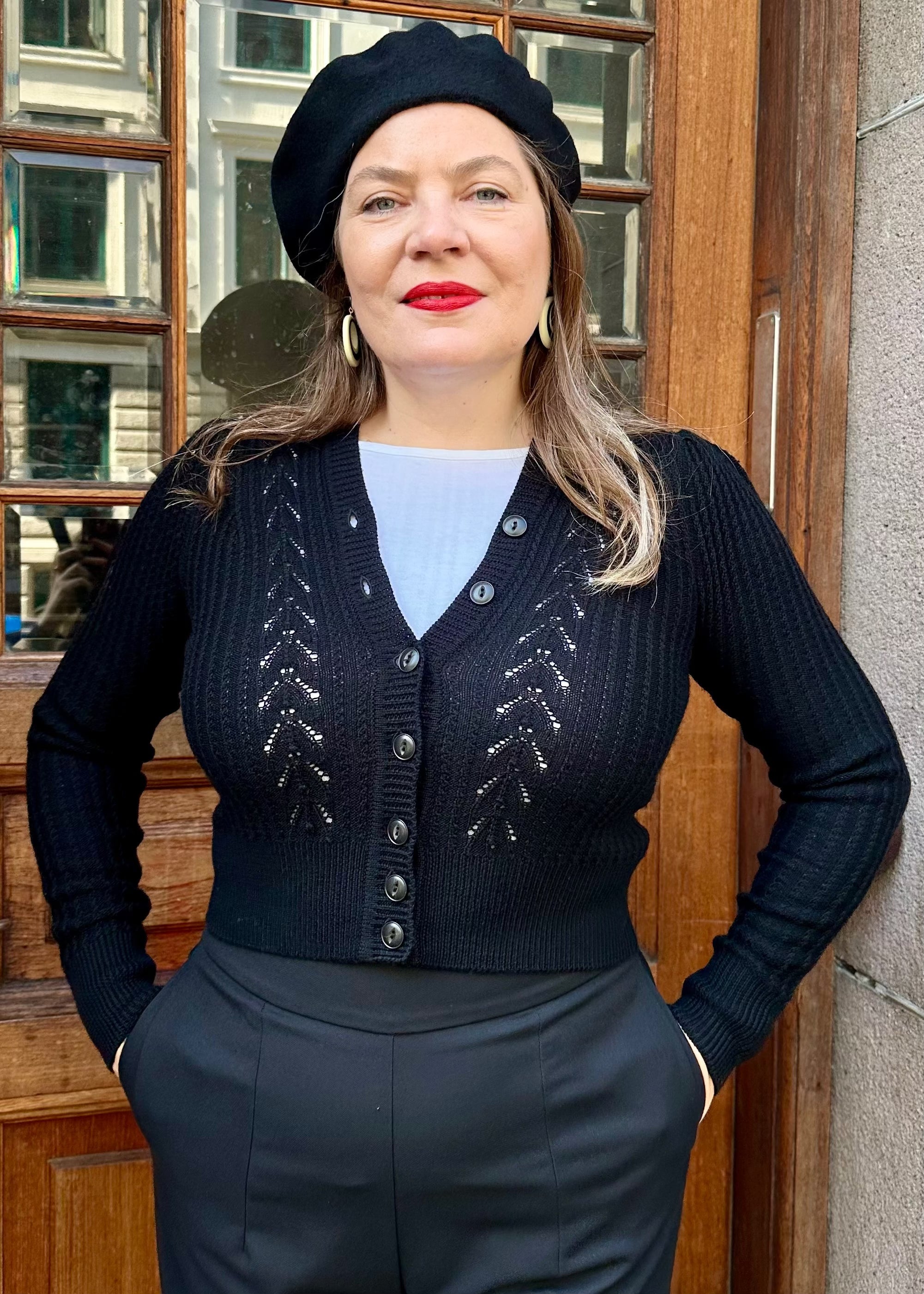 The Scandi Summer Cardi i sort cardigan Emmy Design