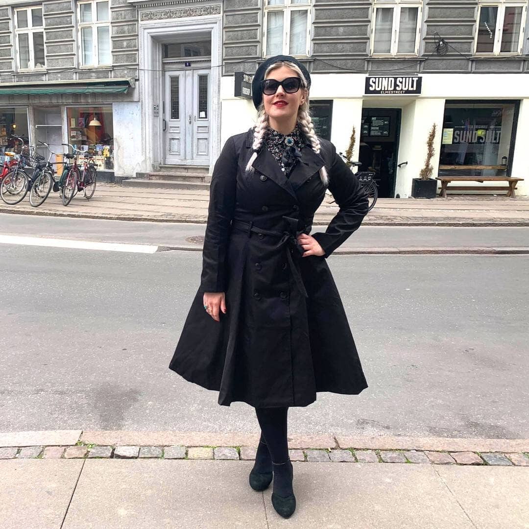 Historien om Trenchcoaten