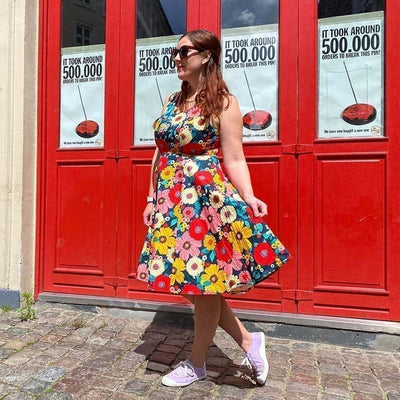 Sommarklänningar i Mondo Kaos 2022 