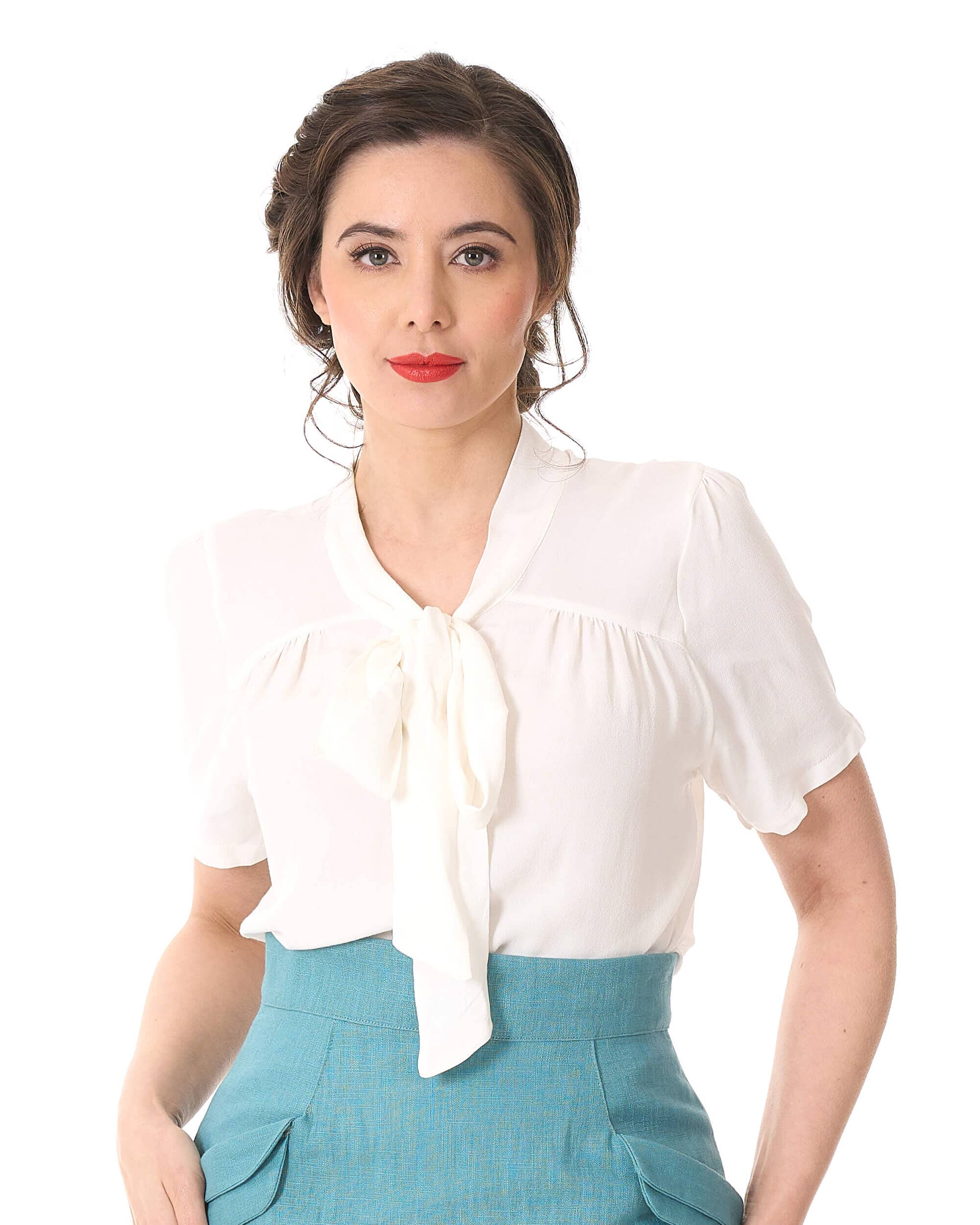 Beau blouse top i hvid kortærmet skjorte House of Foxy 