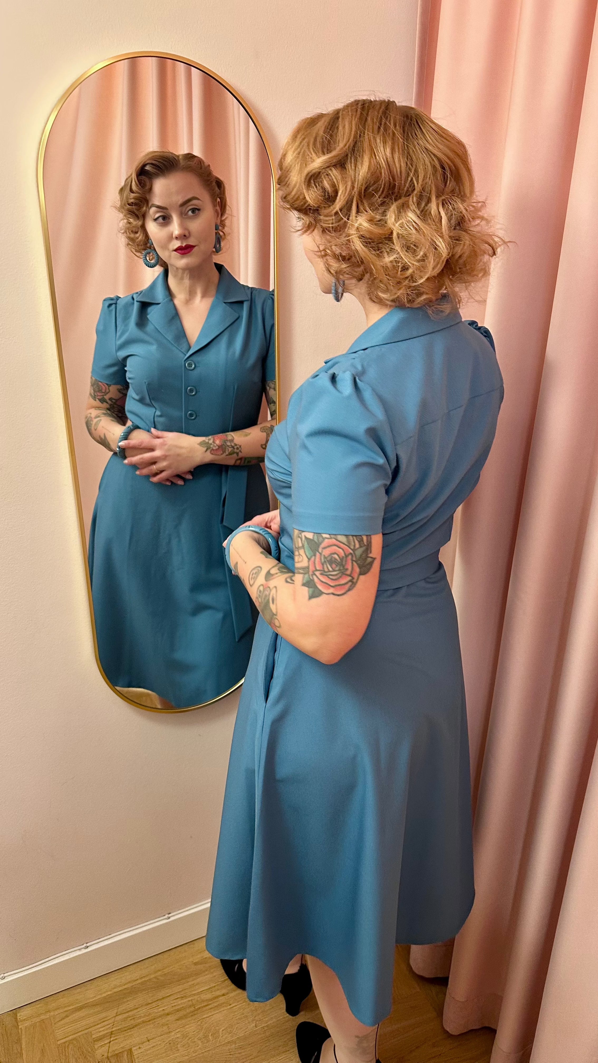 Betty skjortekjole i Air force blue skjortekjole Daisy Dapper 