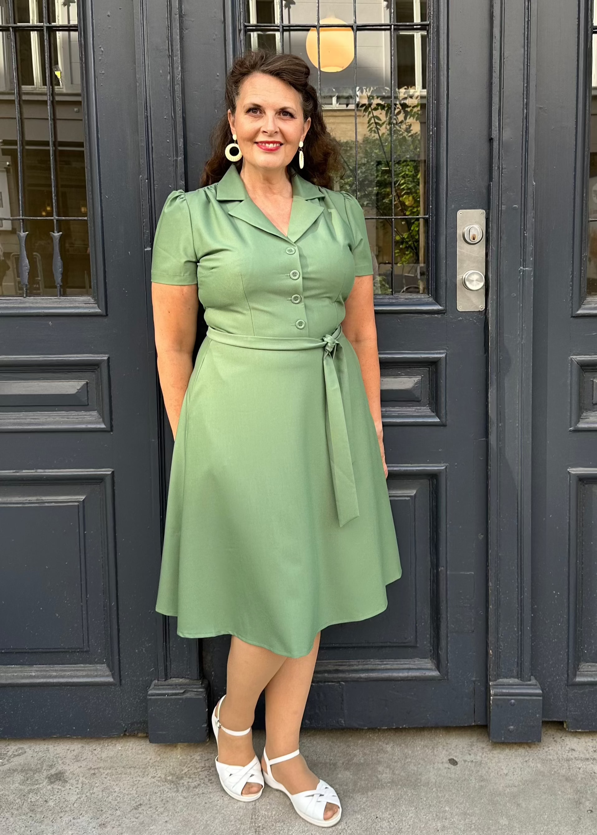 Betty skjortekjole i jadegrøn skjortekjole Daisy Dapper 