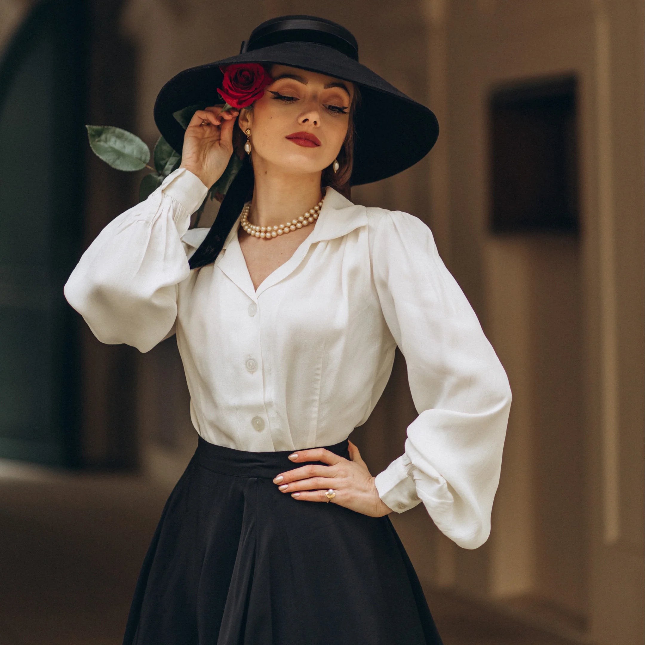 Bloomsbury: Poppy vintage stils Skjortebluse i creme toej Seamstress Of Bloomsbury 