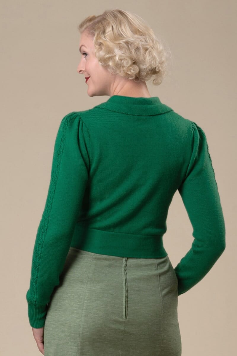 Catch me if you can- cardigan i grøn tøj Emmy Design 