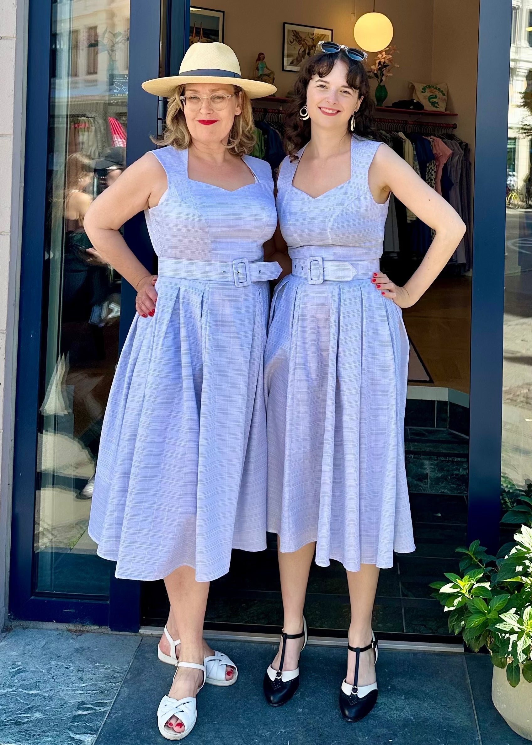 Desire-Sadie swingkjole i fine tern Kjoler Miss Candyfloss 