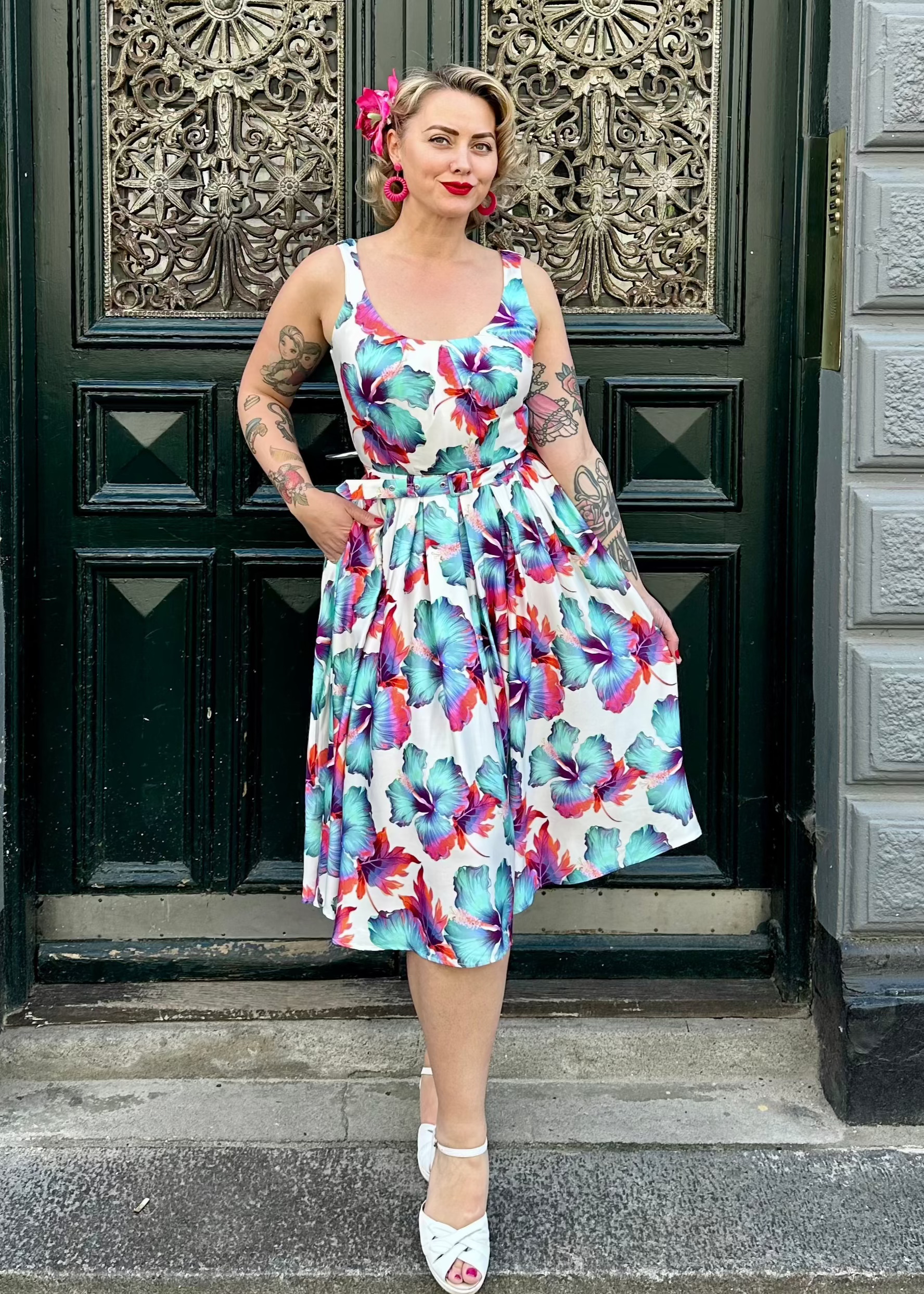 Flava-Lee swingkjole med hawaii print Kjoler Miss Candyfloss 