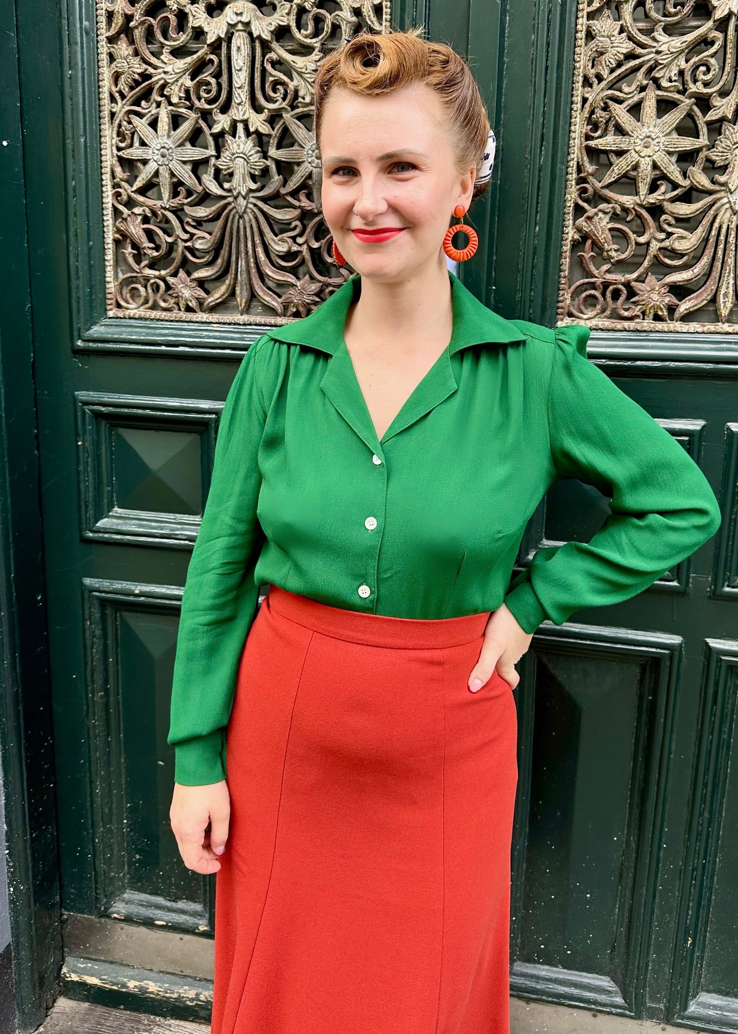 Gene langærmet skjorte i flaskegrøn langærmet skjorte Weekend Doll 