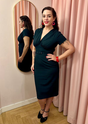 Holly pencilkjole - mørk grøn Kjoler Daisy Dapper 