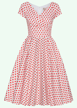 Hourglass swingkjole i hvid med røde prikker swing kjole Pretty Dress Company 