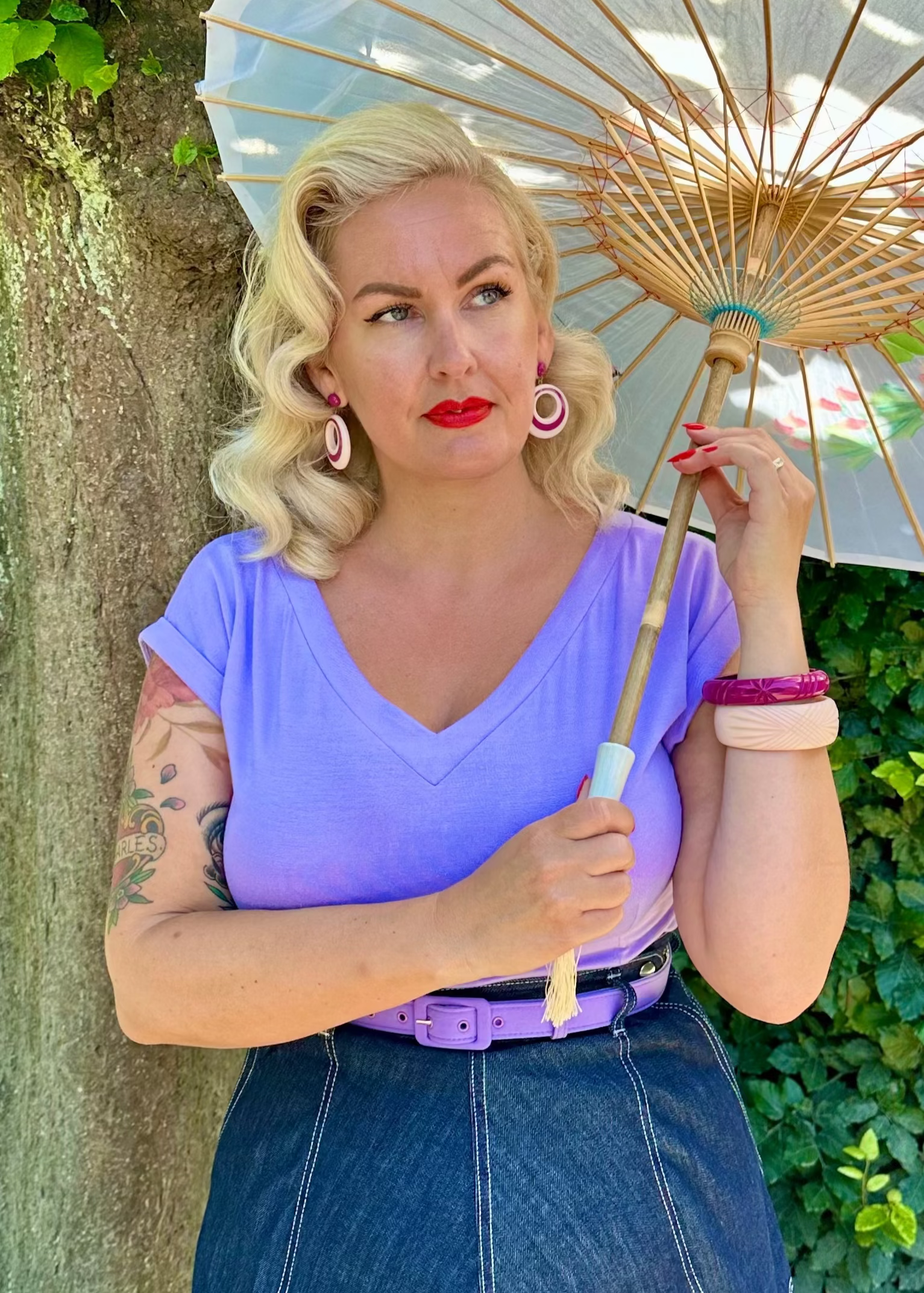 Kortærmet vendbar boatneck top i lavendel jersey top Daisy Dapper 