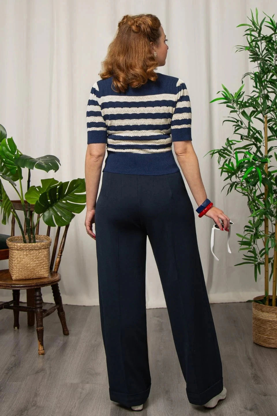 Lana strikbluse - Navy/ ivory top Weekend Doll 