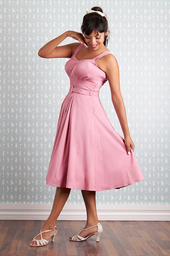 Renitta-Pia swingkjole i pink Kjoler Miss Candyfloss 