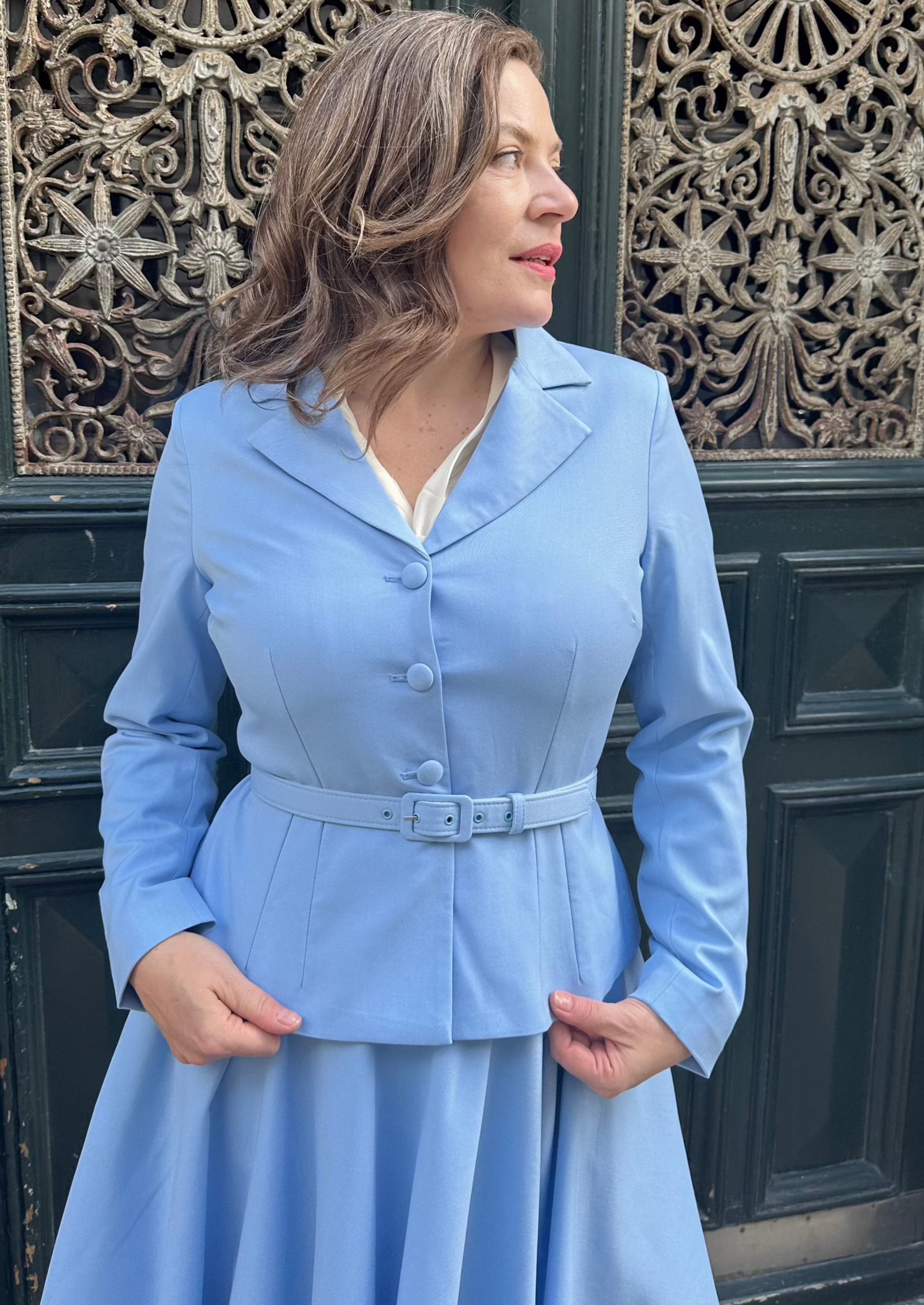 Siri taljeret blazer i lys himmelblå tøj Daisy Dapper 