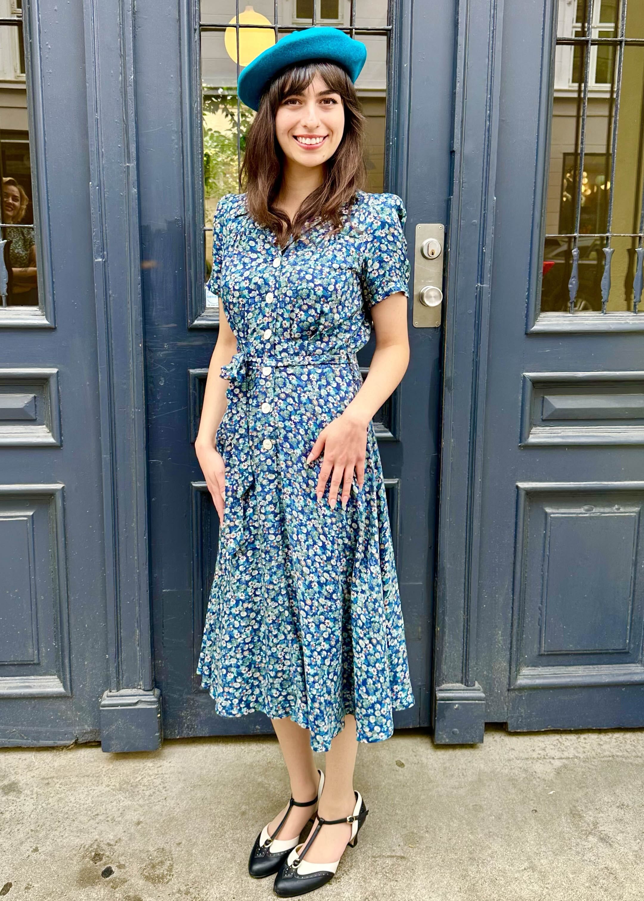 Skjortekjole i 1940'er stil i 'marguerite' Kjoler House of Foxy 