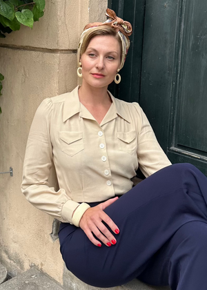 Sweetheart vintage stils skjortebluse i creme langærmet skjorte House of Foxy 