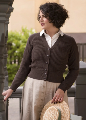 The Cable Knit College Cardigan - Brun cardigan Emmy Design 