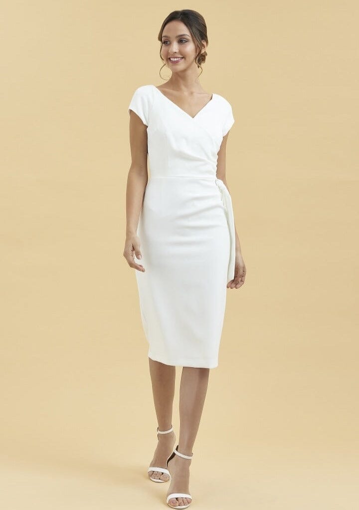 Pretty Dress Company: 1950'er Hourglass pencilkjole i hvid (ONLINE EXCLUSIVE) toej Pretty Dress Company 