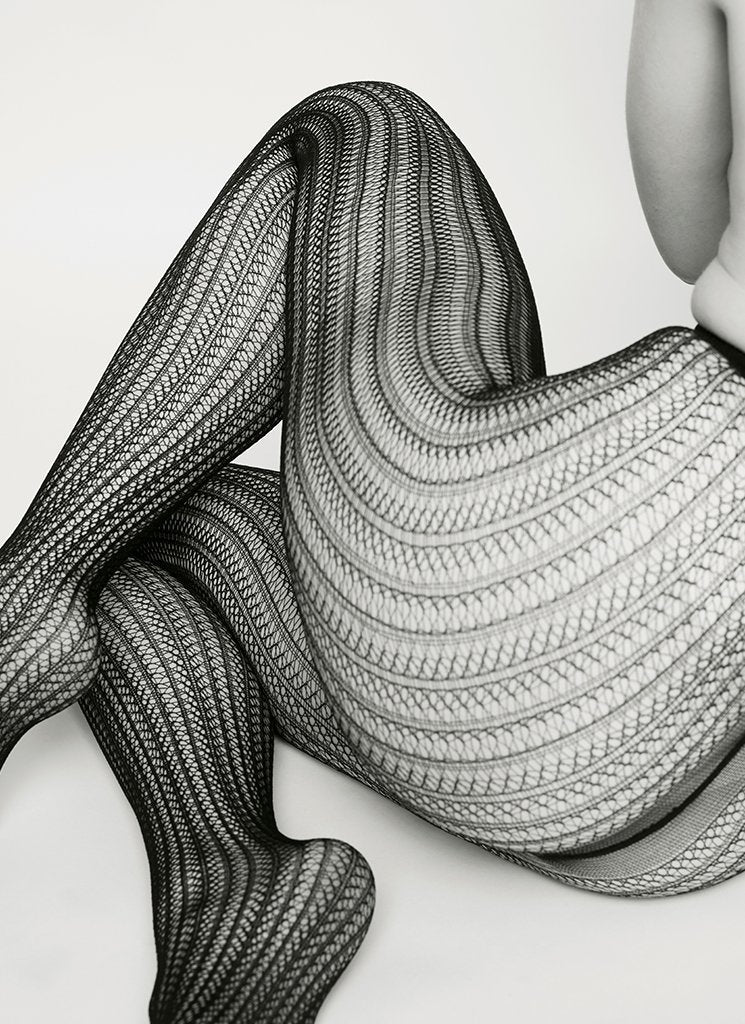 Swedish Stockings: Selma tights netstrømper i sort toej Mondo Kaos 